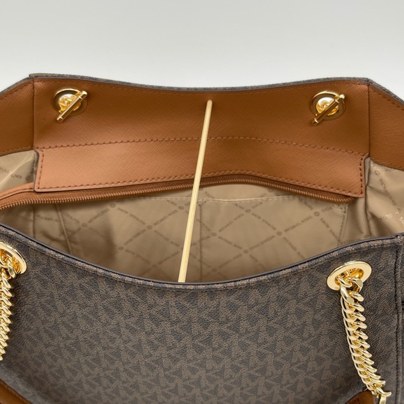 Michael Kors Chain Shoulder Bag Brown - Picture 9 of 13